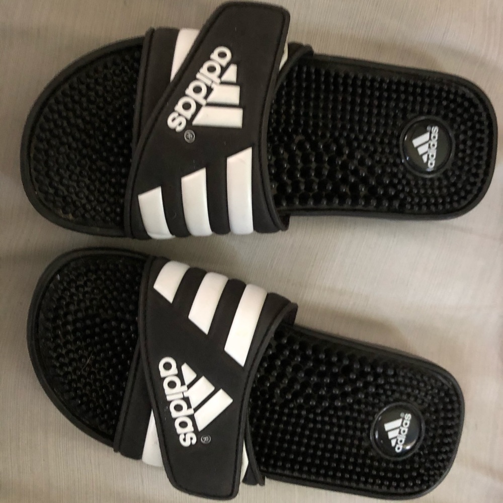 Adidas sides size:6